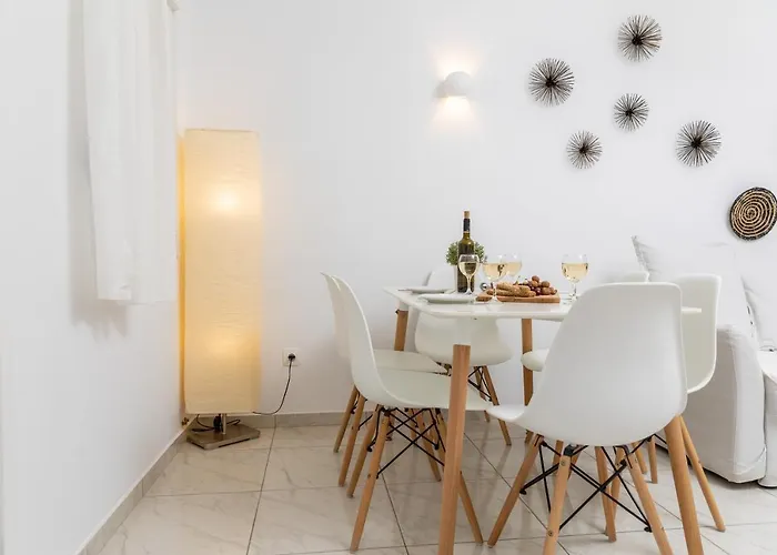 Depa's Semesterbostad Naxos City